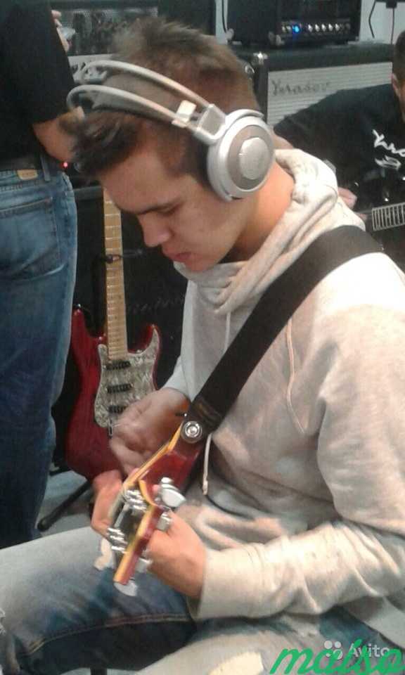 Уроки гитары, научу играть на гитаре, импровизиров в Москве. Фото 1