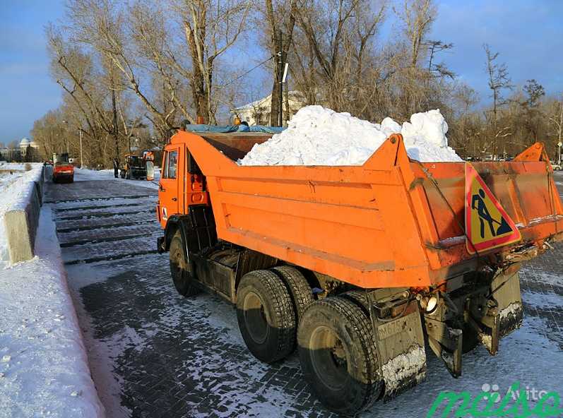 Вывоз снега в Москве. Фото 9