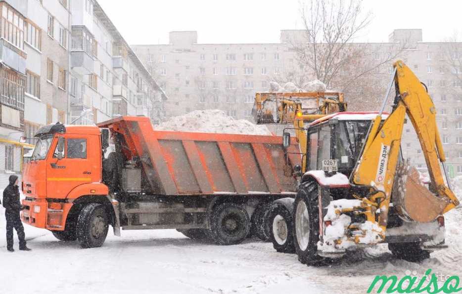 Вывоз снега в Москве. Фото 8