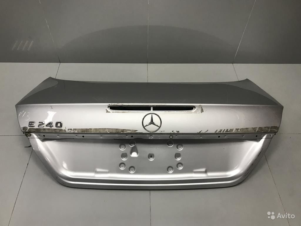 Крышка багажника Mercedes w211 в Москве. Фото 1