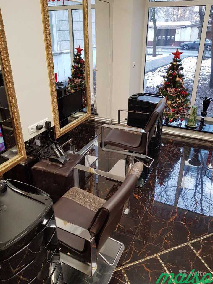 Аренда парикмахерских мест в салоне красоты в Москве. Фото 3