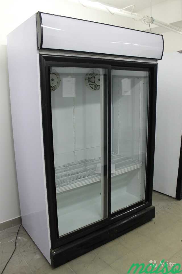 Двухдверный витринный холодильник для цветов в Москве. Фото 1