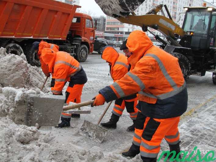 Уборка снега в Москве. Фото 1