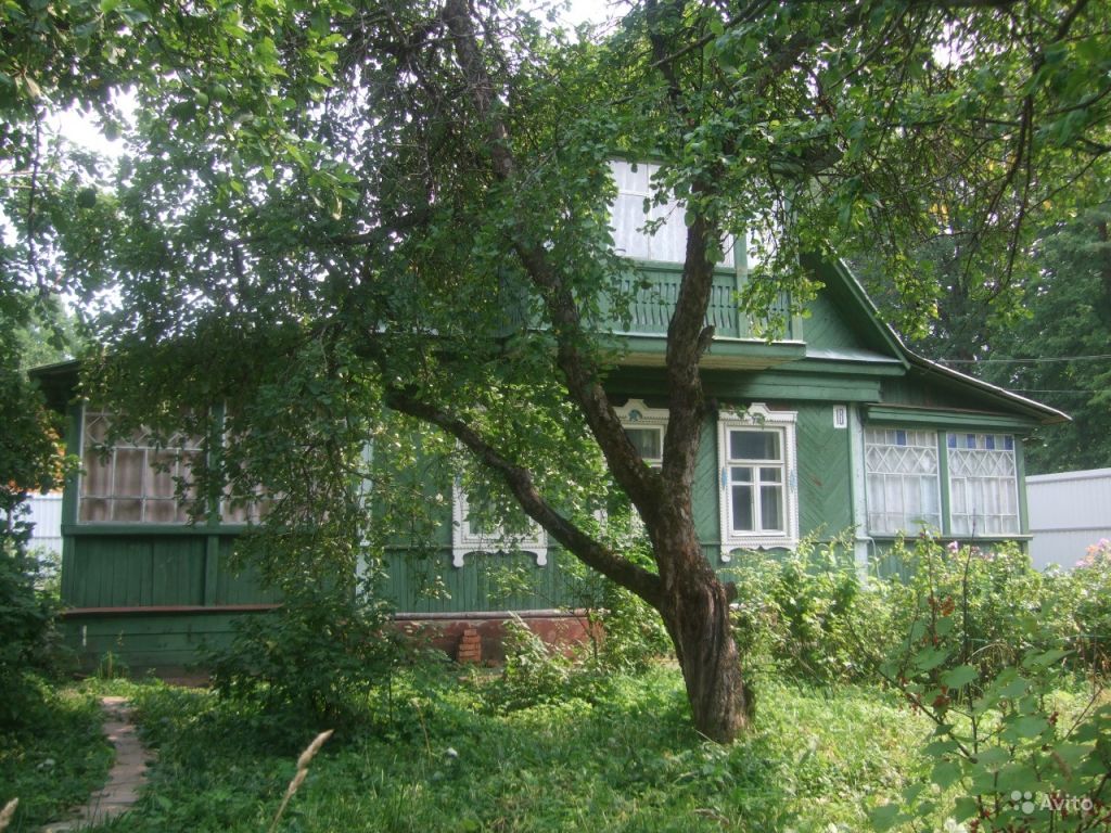 Сдам дом 1-этажный дом 90 м² ( бревно ) на участке 10 сот. , Волоколамское шоссе , 25 км до города в Москве. Фото 1