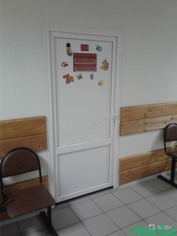 Установка межкомнатных дверей в Москве. Фото 3