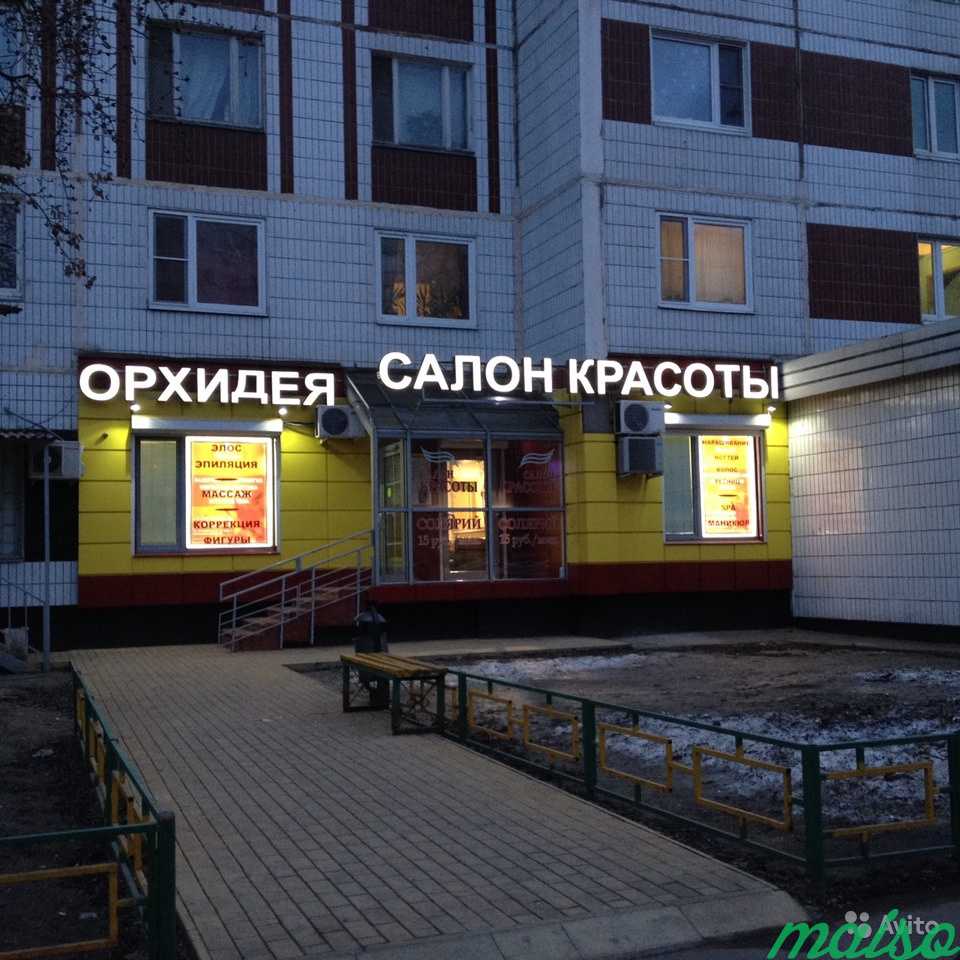 Световая реклама оформление входной группы в Москве. Фото 10
