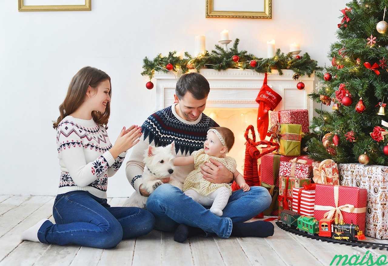 Новогодняя фотосессия в свитерах семейная