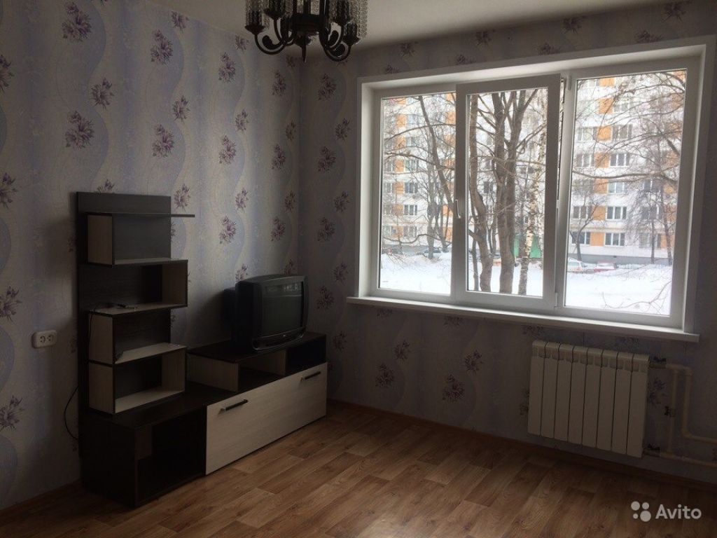 Продам комнату Комната 14 м² в 2-к квартире на 2 этаже 12-этажного панельного дома в Москве. Фото 1
