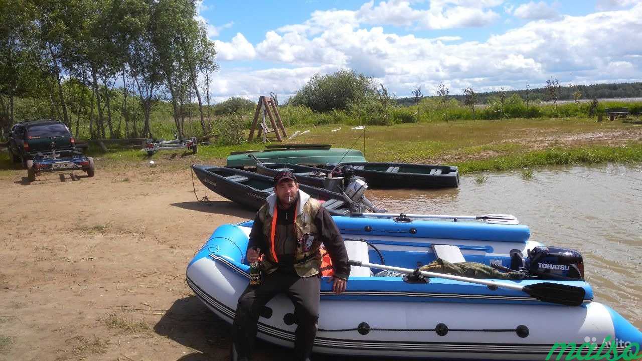 Ремонт пвх лодок, установка транцевых колёс на лод в Москве. Фото 1