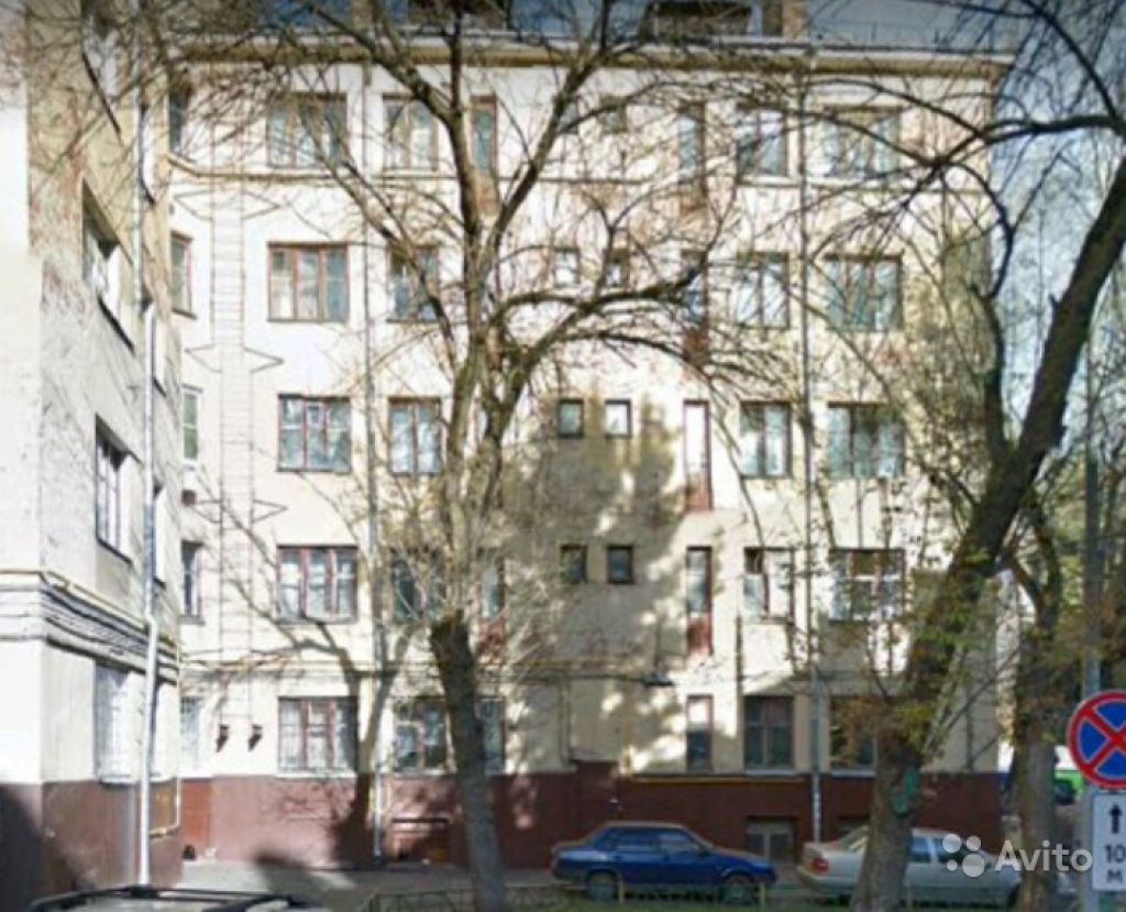 Продам комнату Комната 17 м² в 3-к квартире на 5 этаже 5-этажного кирпичного дома в Москве. Фото 1