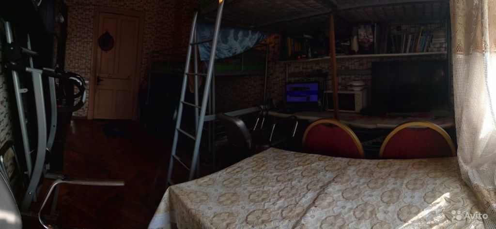 Продам комнату Комната 16 м² в 1-к квартире на 4 этаже 5-этажного кирпичного дома в Москве. Фото 1
