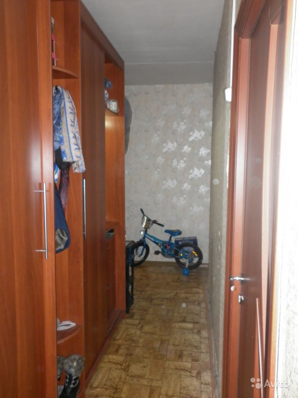 Продам комнату Комната 7.4 м² в 3-к квартире на 4 этаже 10-этажного панельного дома в Москве. Фото 1