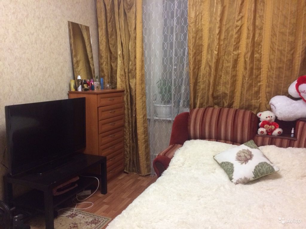Сдам комнату Комната 16 м² в 2-к квартире на 3 этаже 17-этажного кирпичного дома в Москве. Фото 1
