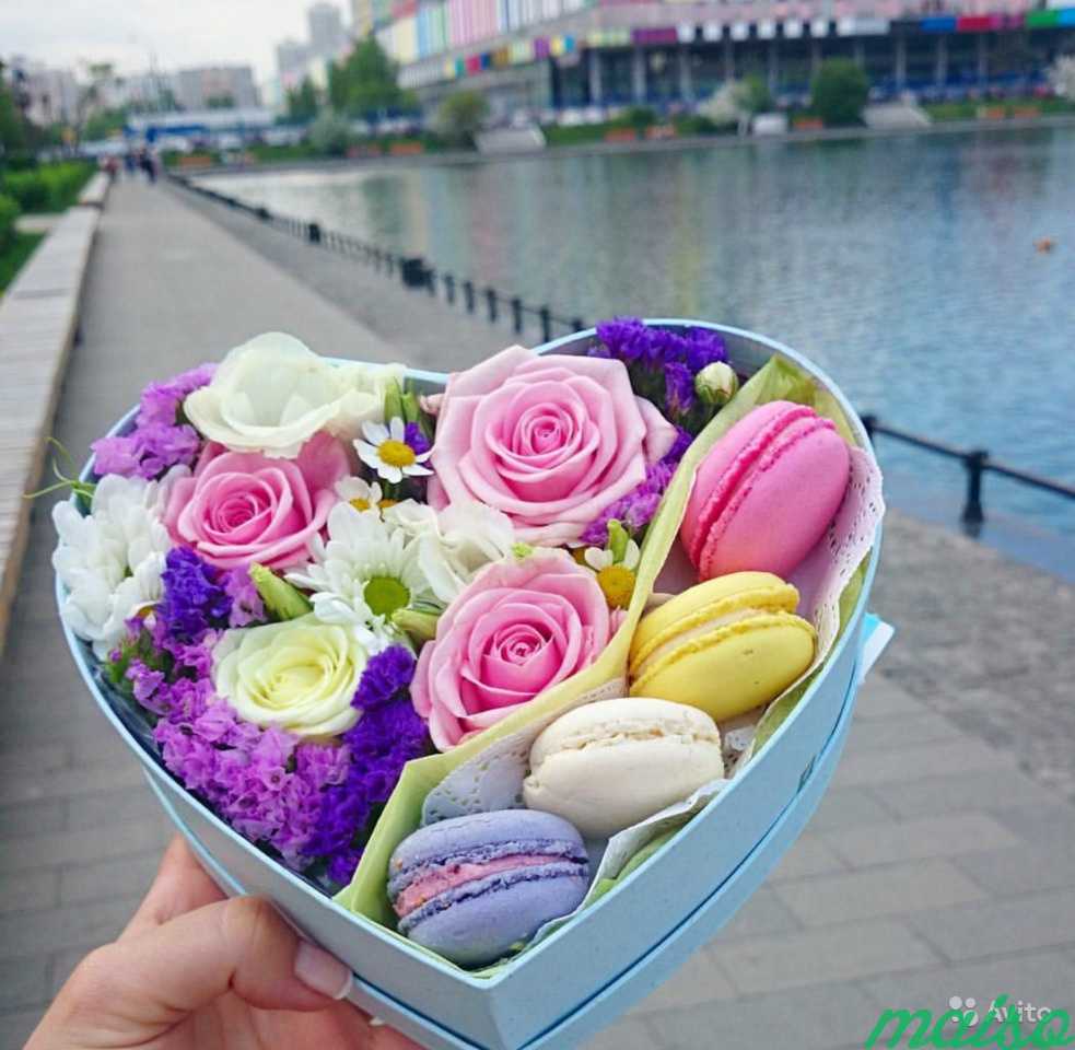 Цветы в коробках в Москве. Фото 2