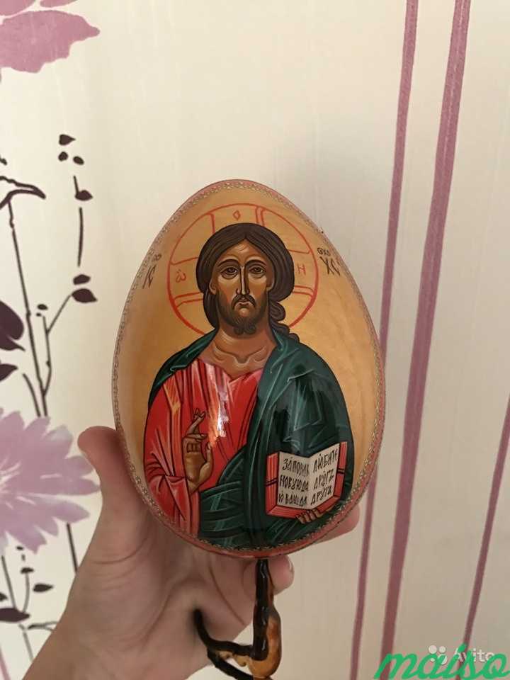 Яйца с христианскими образами в Москве. Фото 3
