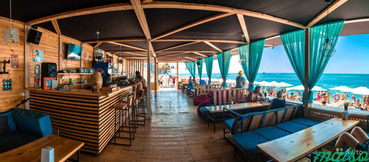 Кафе-бар «naPalme» на побережье черного моря в Москве. Фото 1