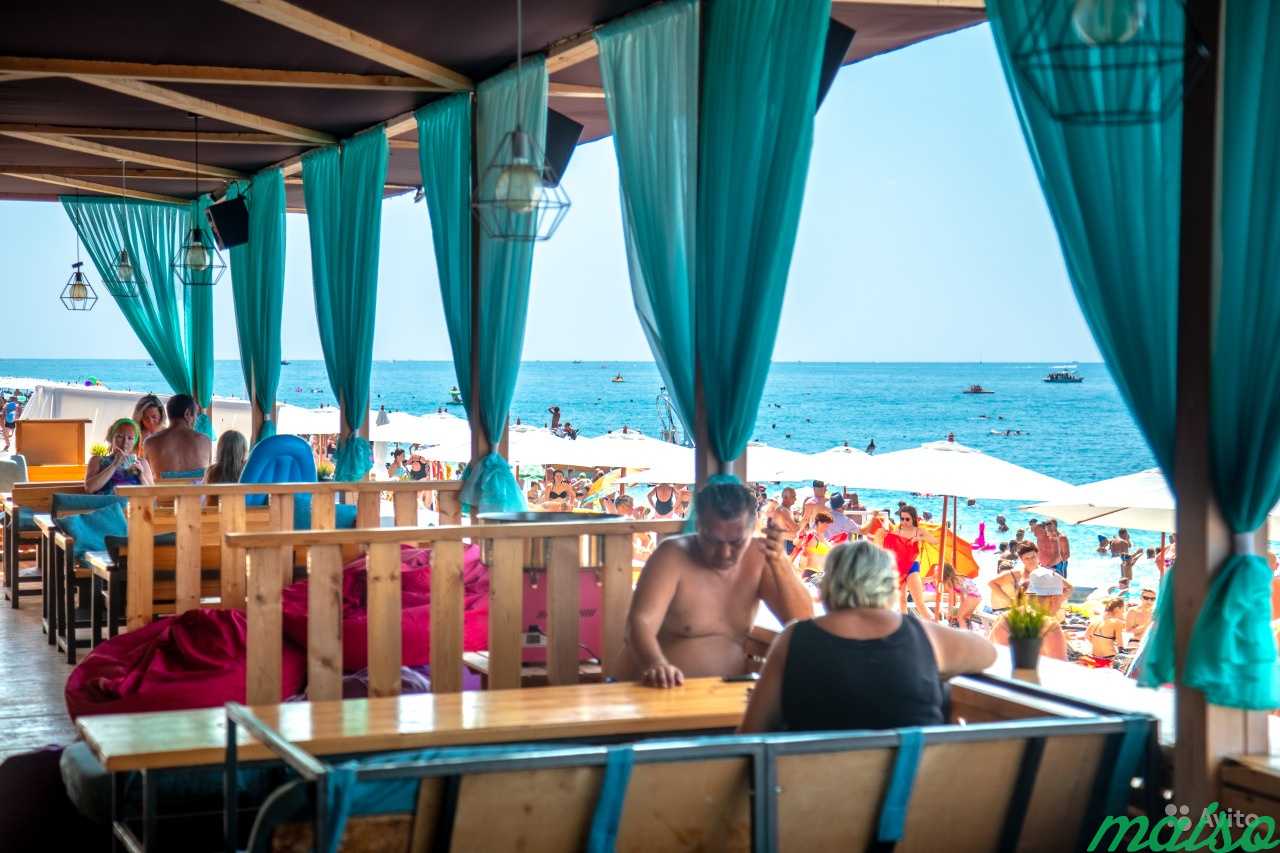 Кафе-бар «naPalme» на побережье черного моря в Москве. Фото 2