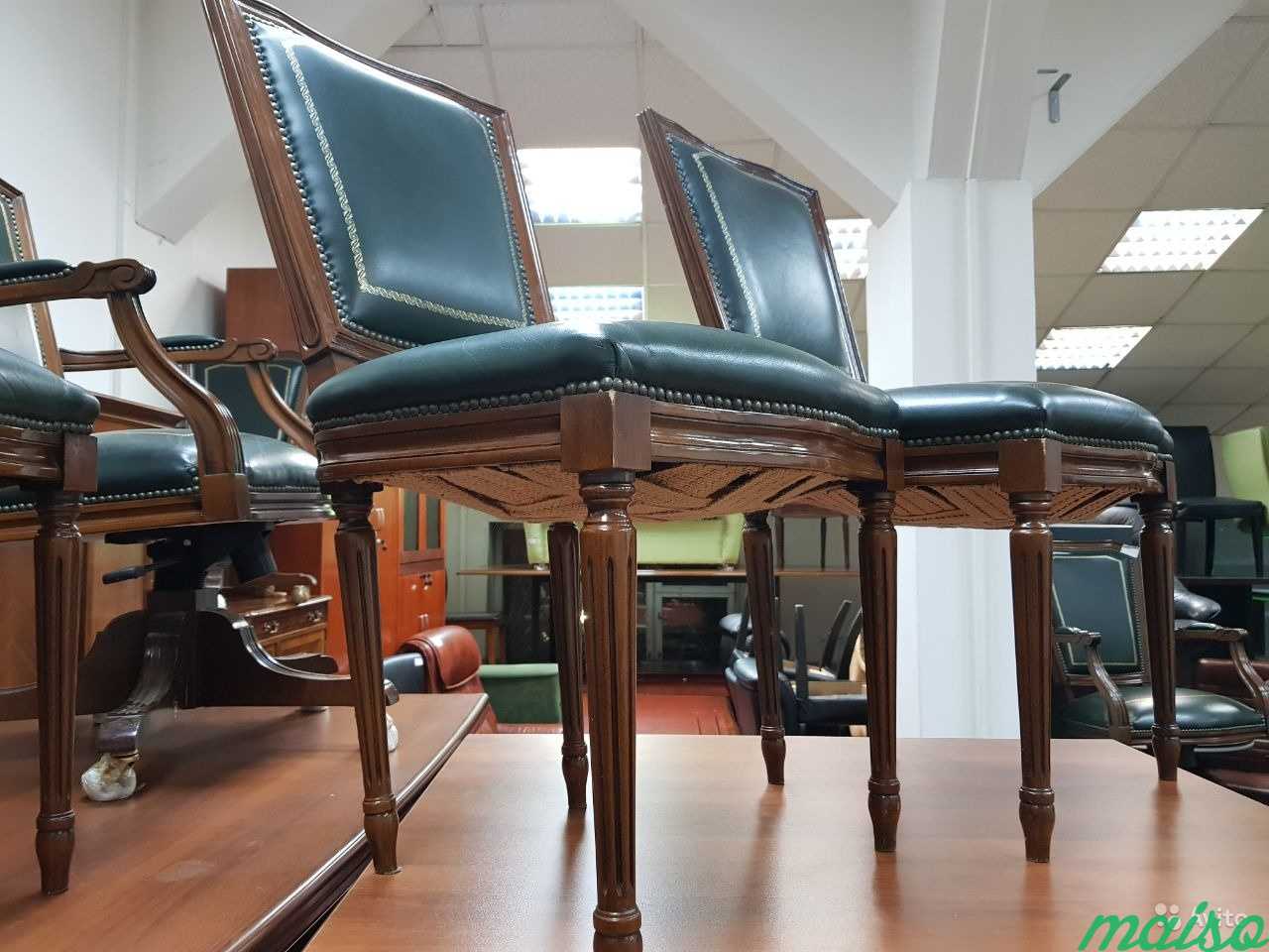 Столы и стулья moll