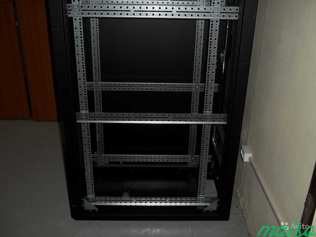 Офисная мебель бу Шкаф для серверного оборудования в Москве. Фото 6