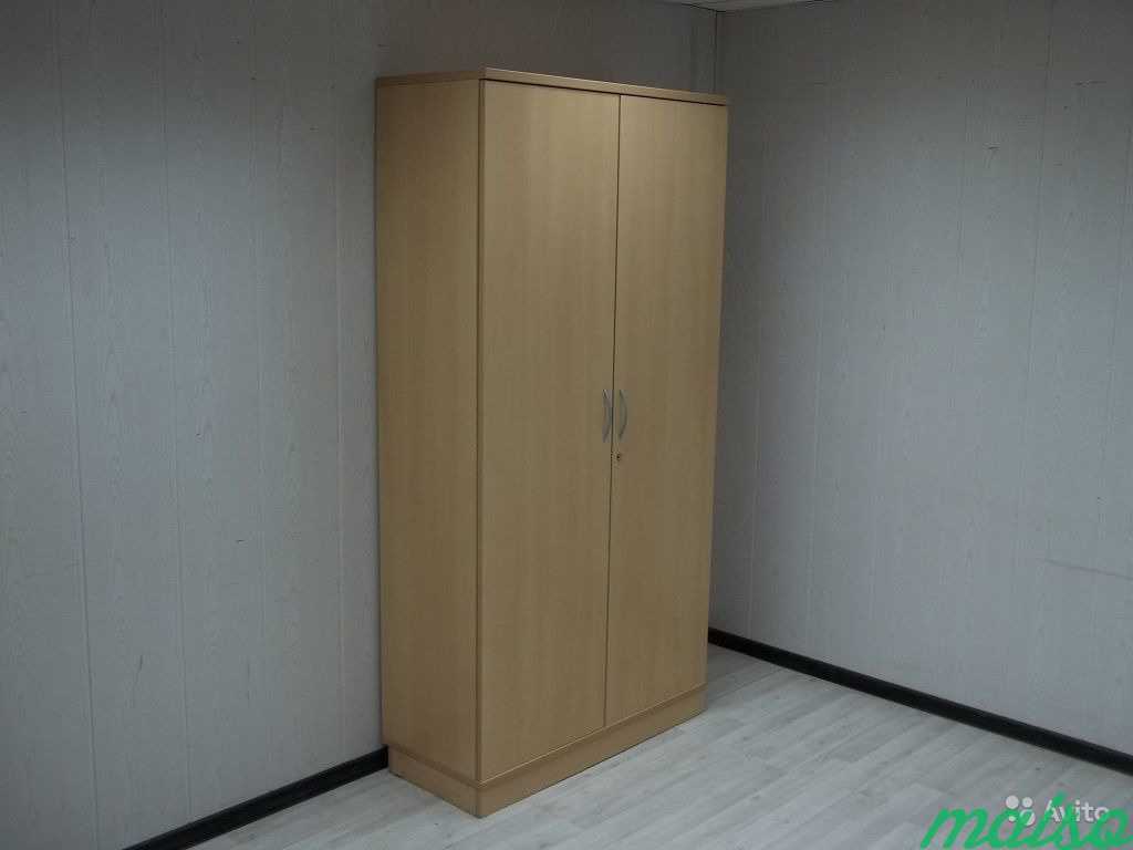 Офисная мебель б/у Шкаф-гардероб в Москве. Фото 2