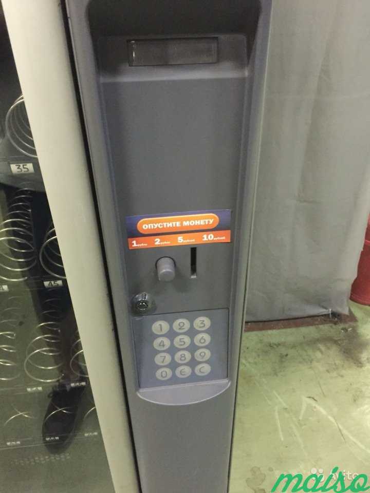 Снековый автомат Necta 6-30 в Москве. Фото 2
