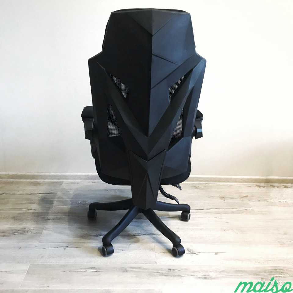 Компьютерное кресло 5мм Black в Москве. Фото 3