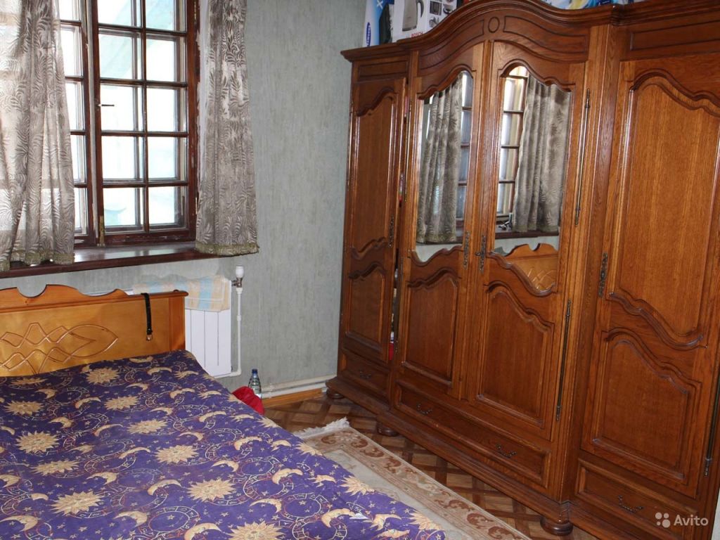 Сдам комнату Комната 16 м² в 5-к квартире на 1 этаже 2-этажного кирпичного дома в Москве. Фото 1