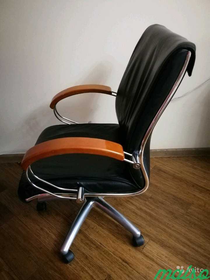 Компьютерное кресло кожа в Москве. Фото 1