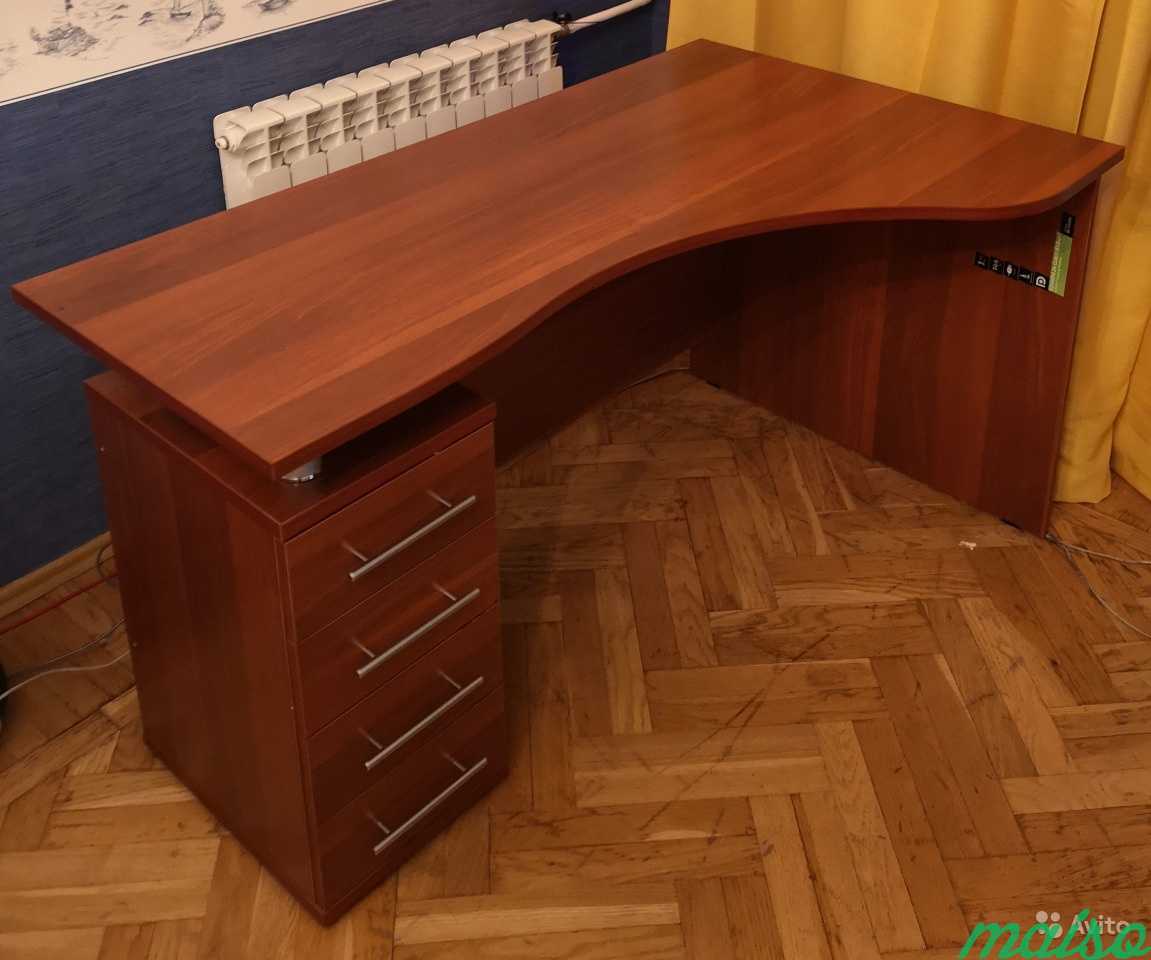 Стол и шкаф в Москве. Фото 7