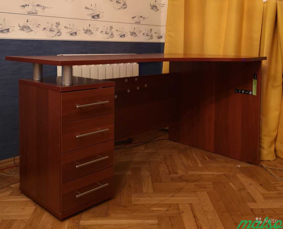 Стол и шкаф в Москве. Фото 6