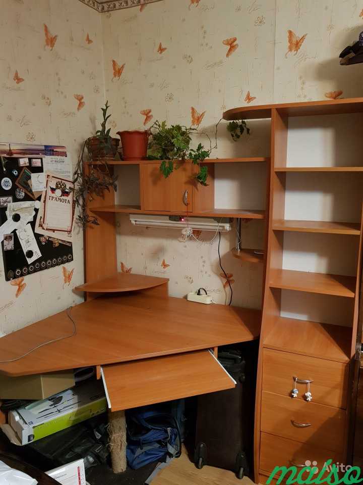 Продам стол компьютерный в Москве. Фото 1