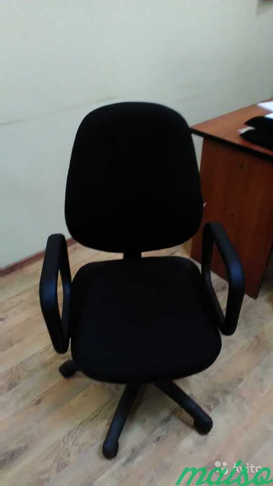 Продам офисное кресло в Москве. Фото 2