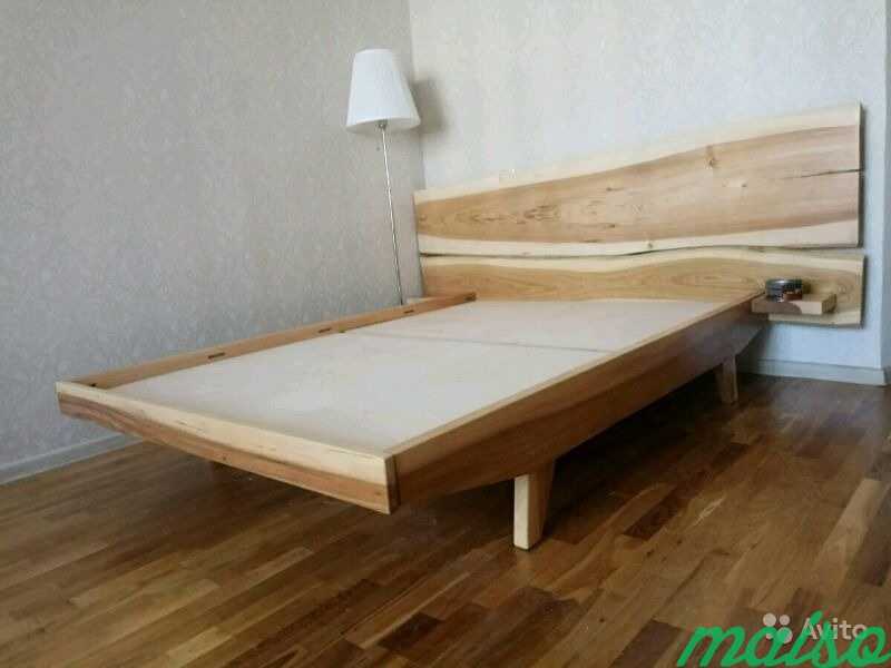 Кровать из массива карагач в Москве. Фото 1