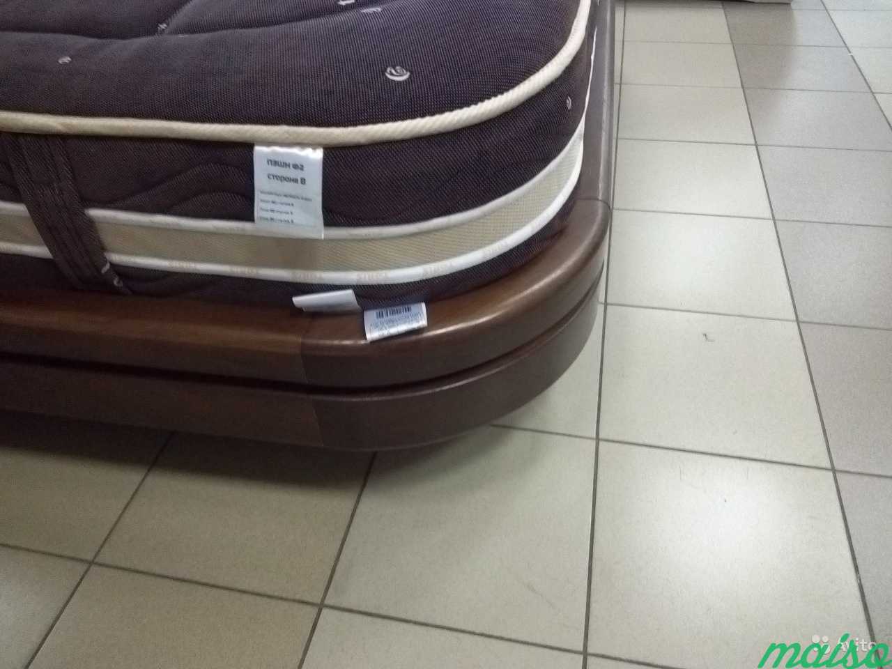 Кровать из массива в Москве. Фото 2