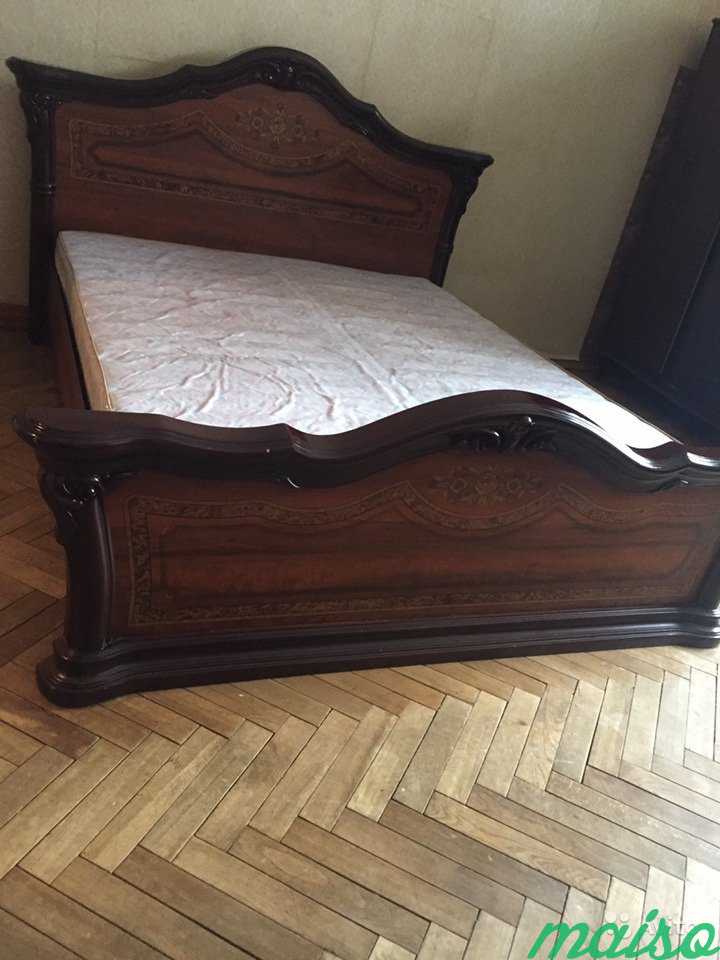 Кровать в Москве. Фото 1