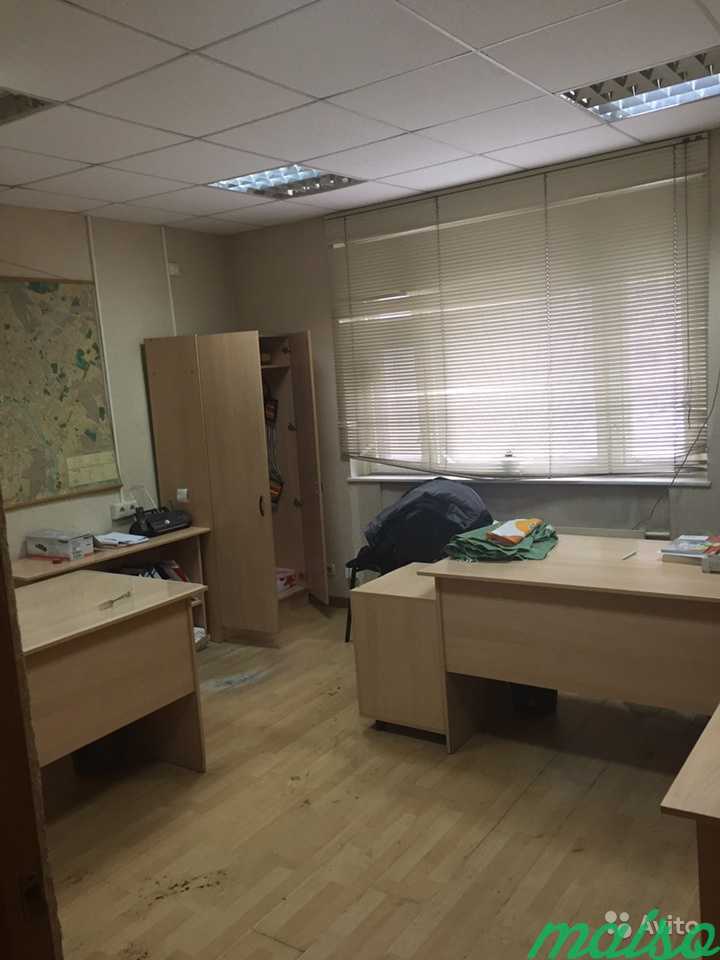 Стеллажи, шкафы, офисные столы, стулья, прочая меб в Москве. Фото 3