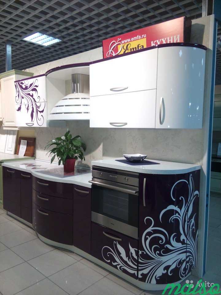 Кухня. Кухонный гарнитур. Продажа с выставки в Москве. Фото 1