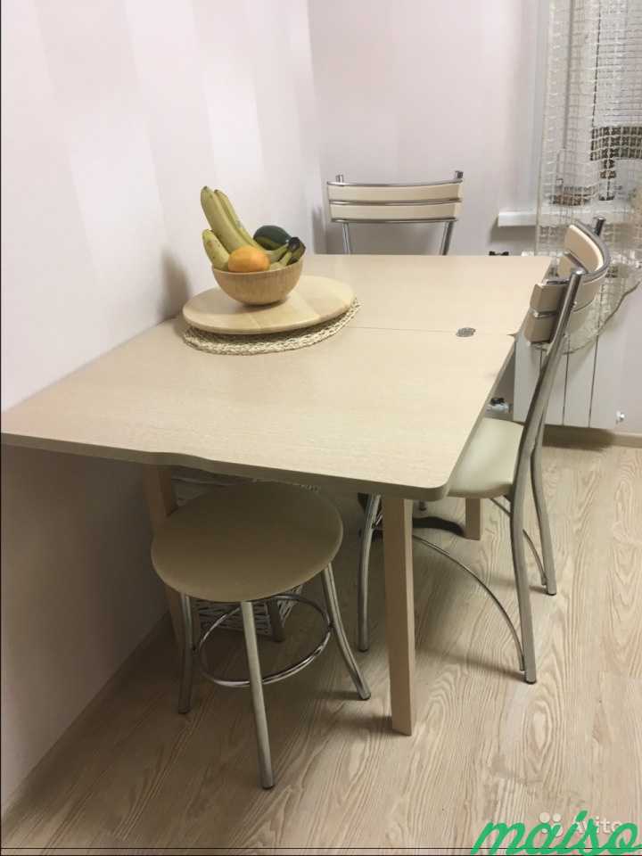 Кухонный комплект : стол и 3 стула в Москве. Фото 1