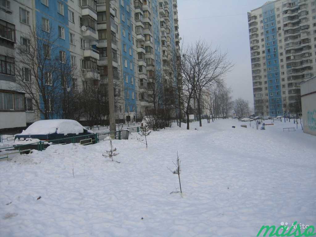 Жалюзи горизонтальные белые в Москве. Фото 3