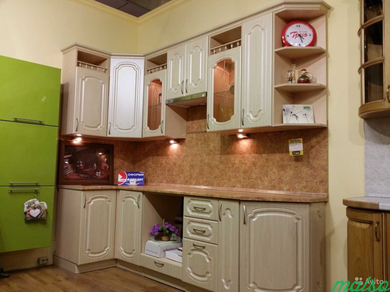 Кухня новая образец из салона (Премьер) в Москве. Фото 2