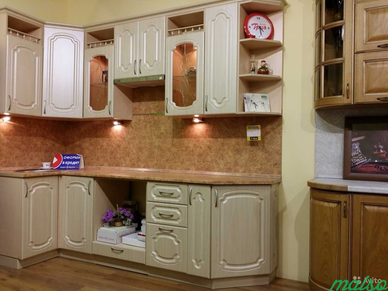 Кухня новая образец из салона (Премьер) в Москве. Фото 3