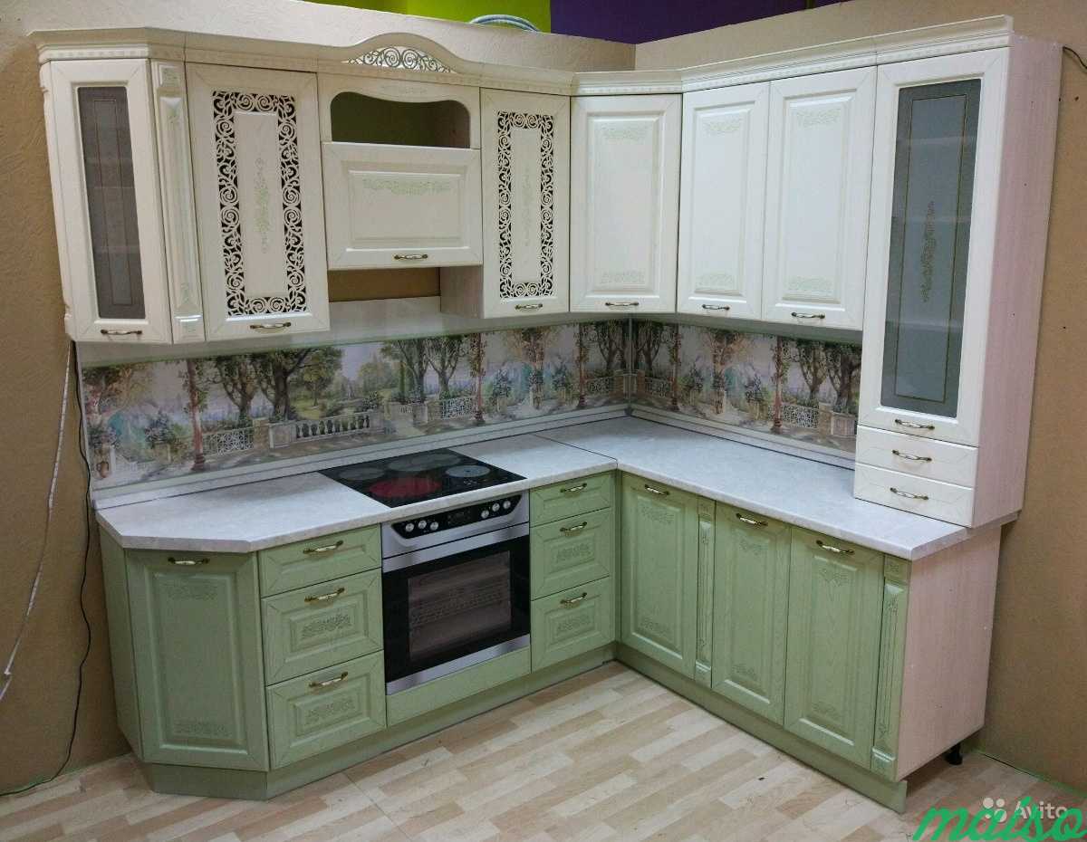 Кухня Оливия с экспозиции в Москве. Фото 1