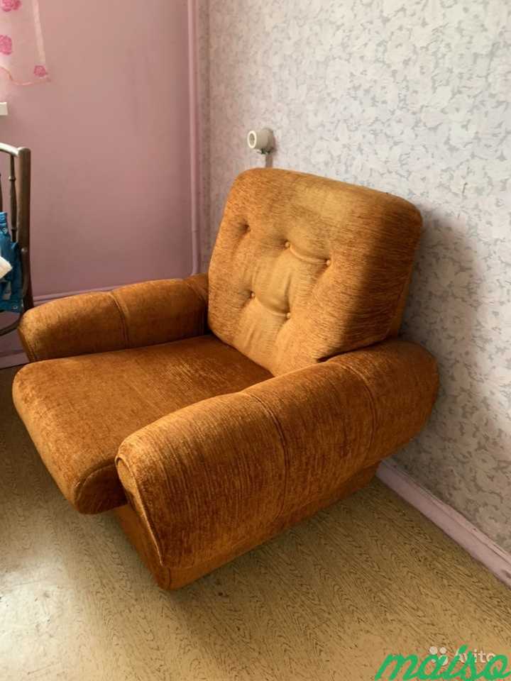 2 кресла и диван. Цена за комплект в Москве. Фото 2