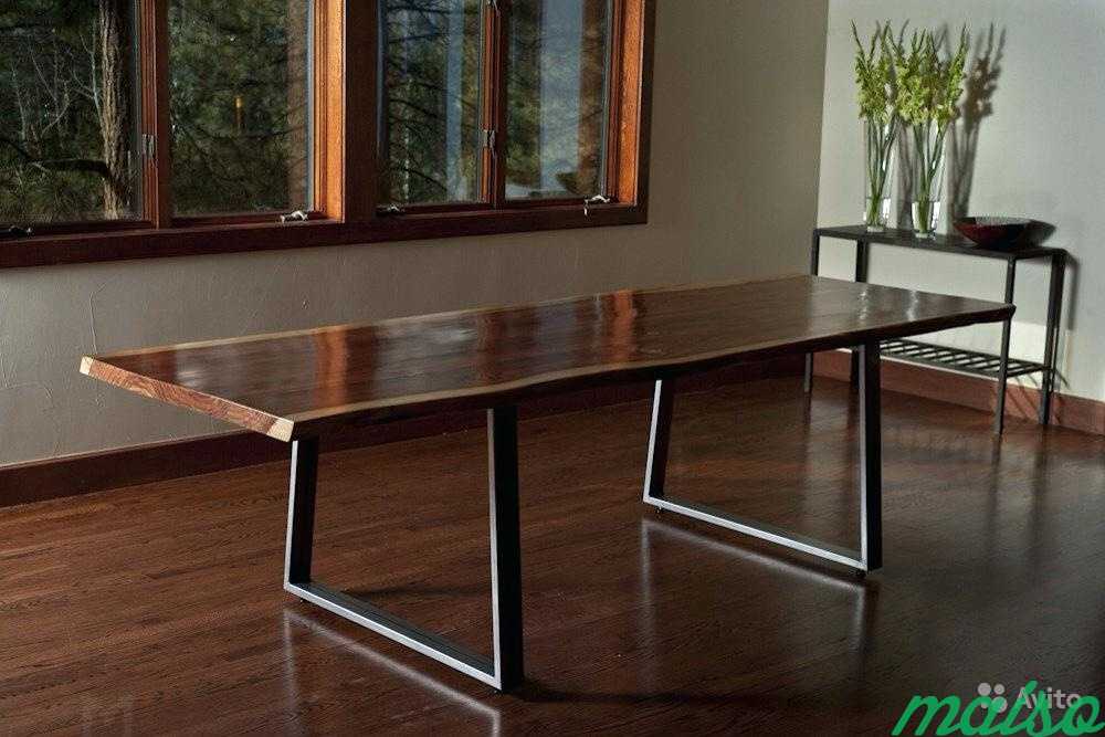 Кухонный стол с железными ножками фото