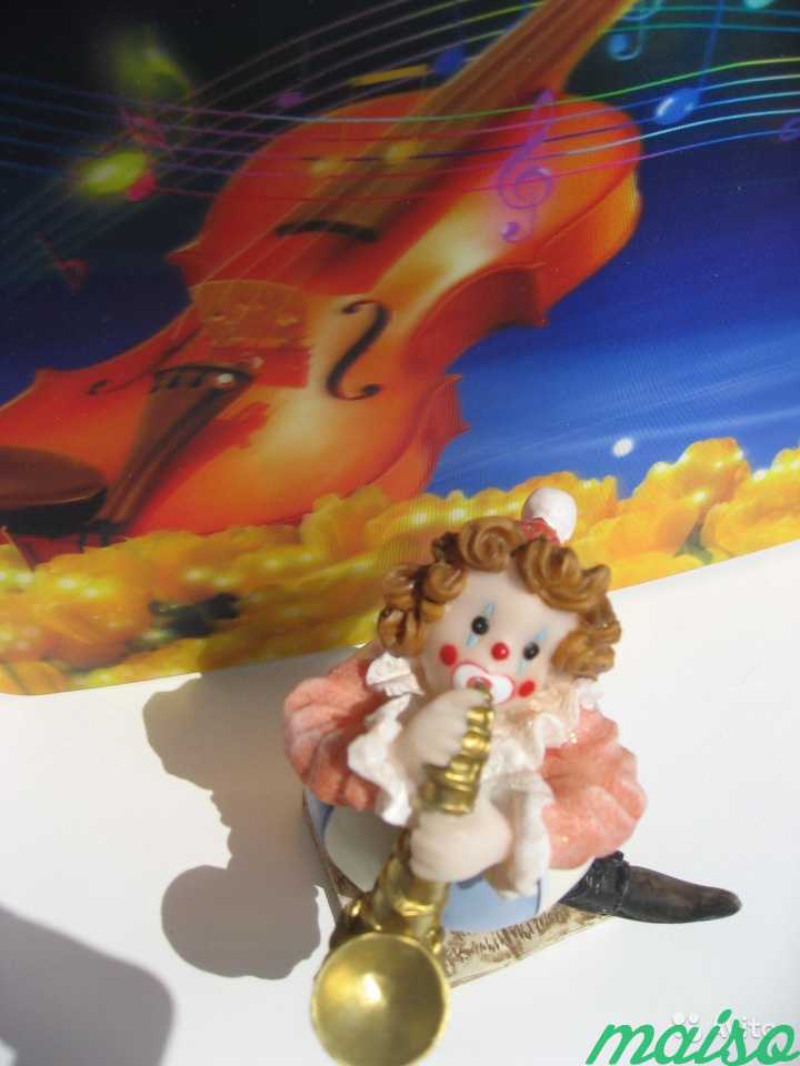 Статуэтка Клоун с саксофоном. Музыкант в Москве. Фото 4