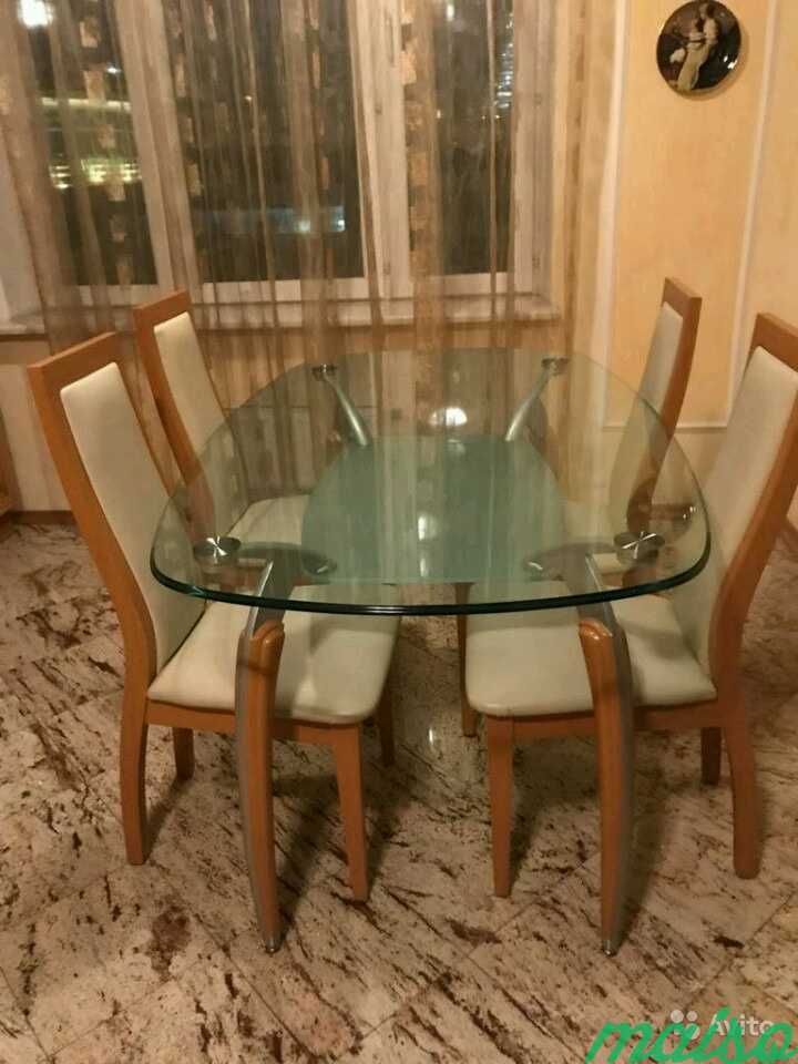 Стол и стулья в Москве. Фото 1