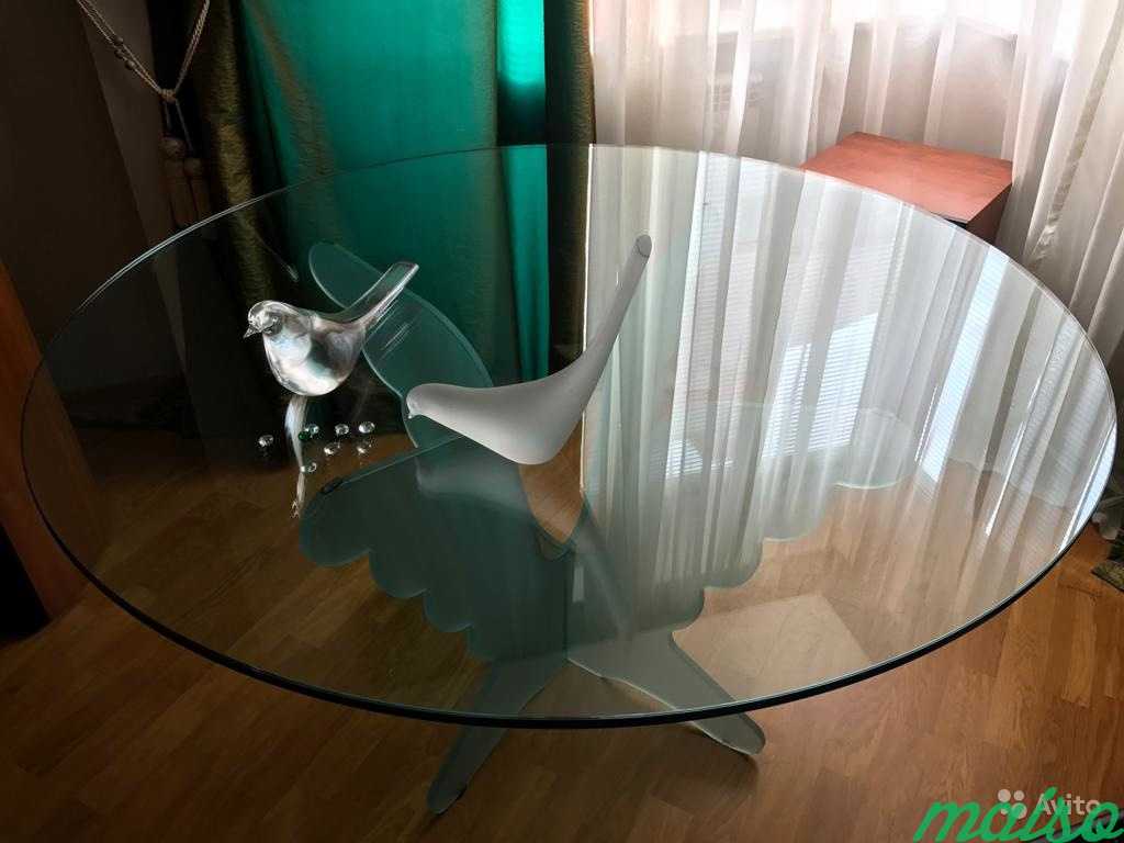 Итальянский стеклянный обеденный стол в Москве. Фото 3