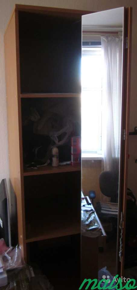 Шкаф с зеркальной дверью в Москве. Фото 1