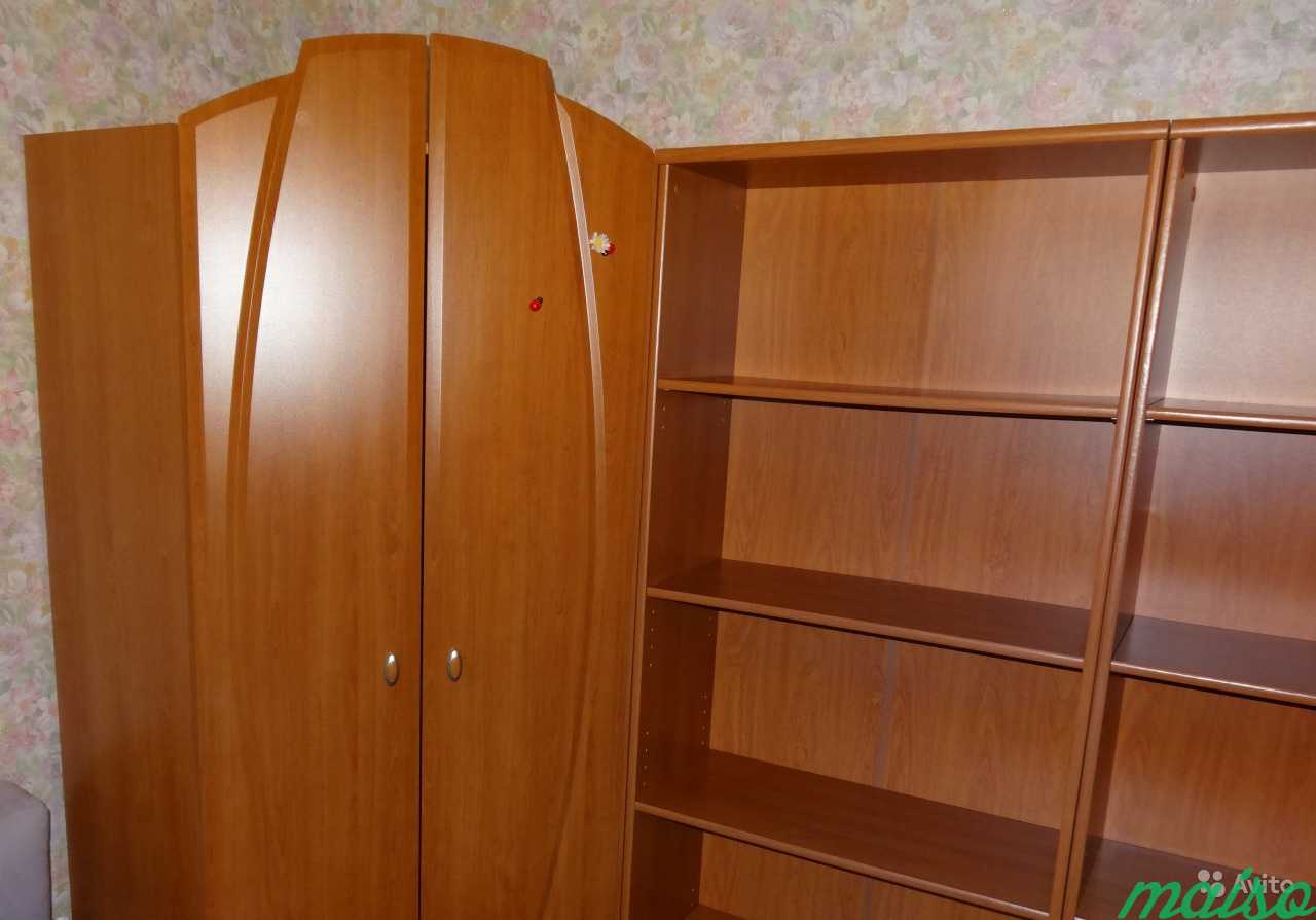 Мебельный гарнитур с угловым шкафом (Польша) в Москве. Фото 1
