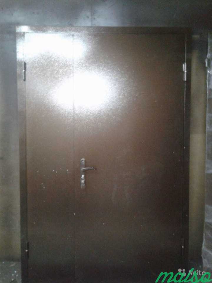 Двустворчатая стальная дверь с отделкой порошком в Москве. Фото 1